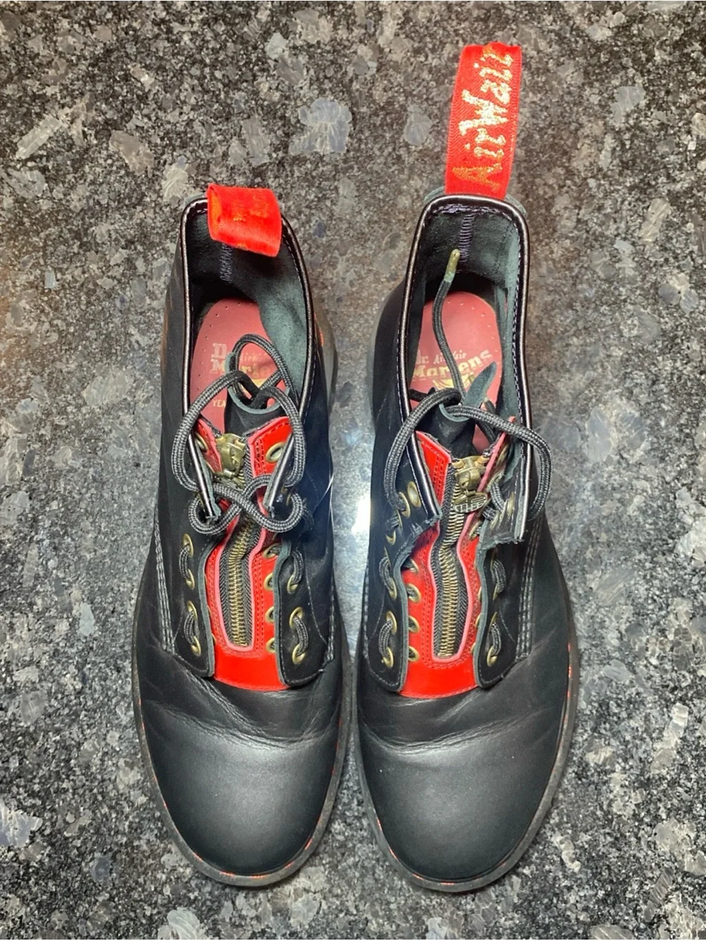 Dr. Martens sturdy black